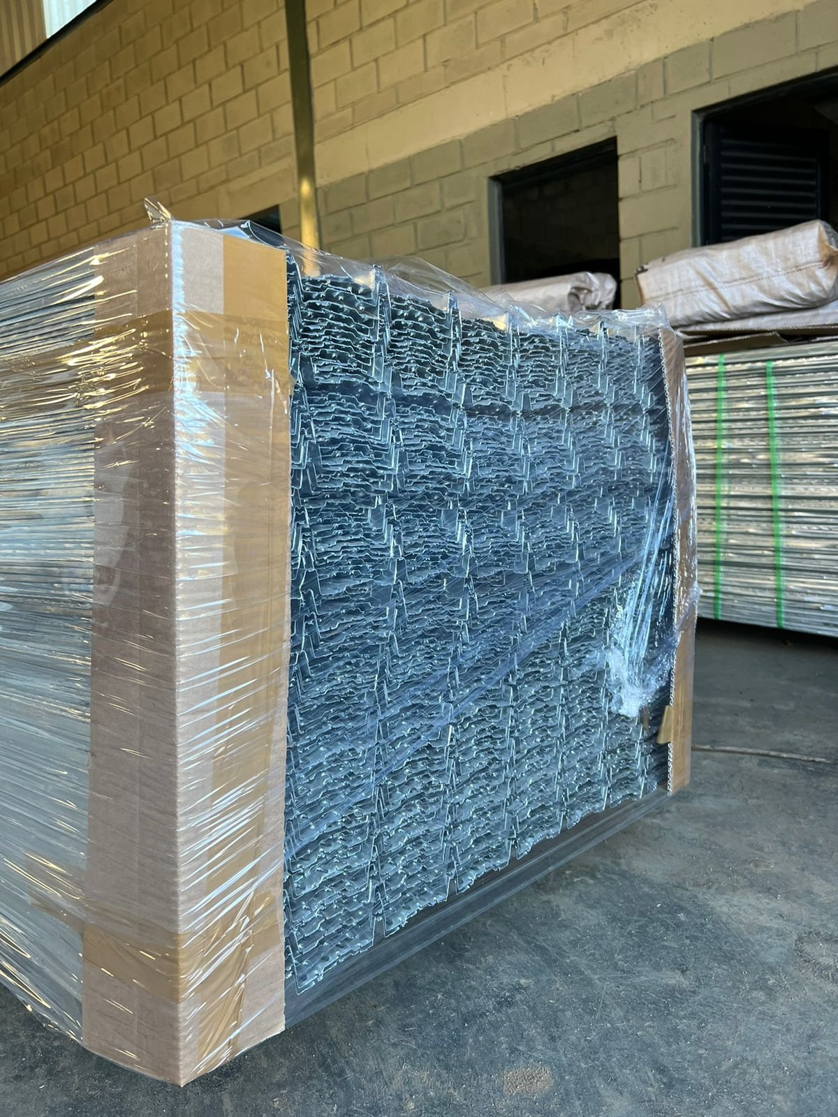 Evite Desperdícios: Formas Incorporadas Sob Medida para sua Obra